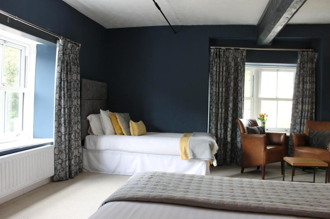 The Hatch Inn Тонтон Экстерьер фото