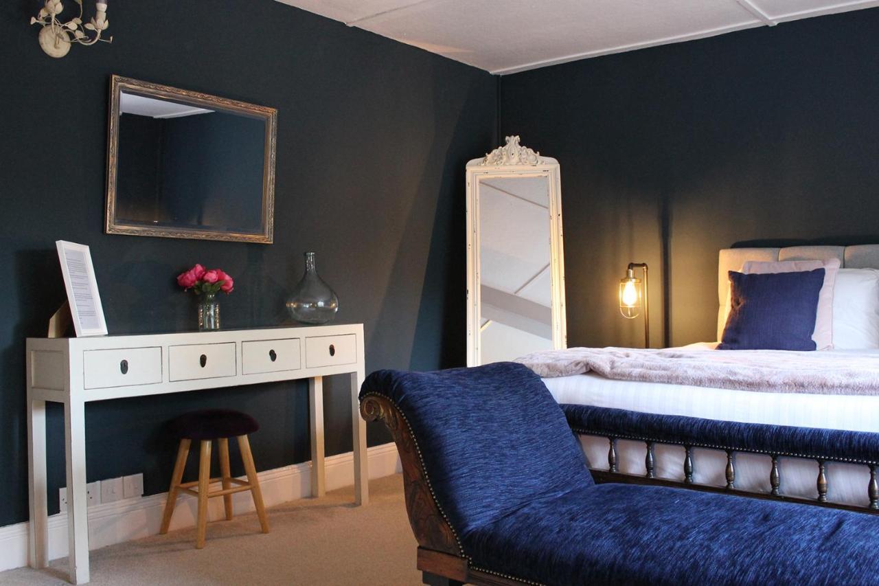 The Hatch Inn Тонтон Экстерьер фото
