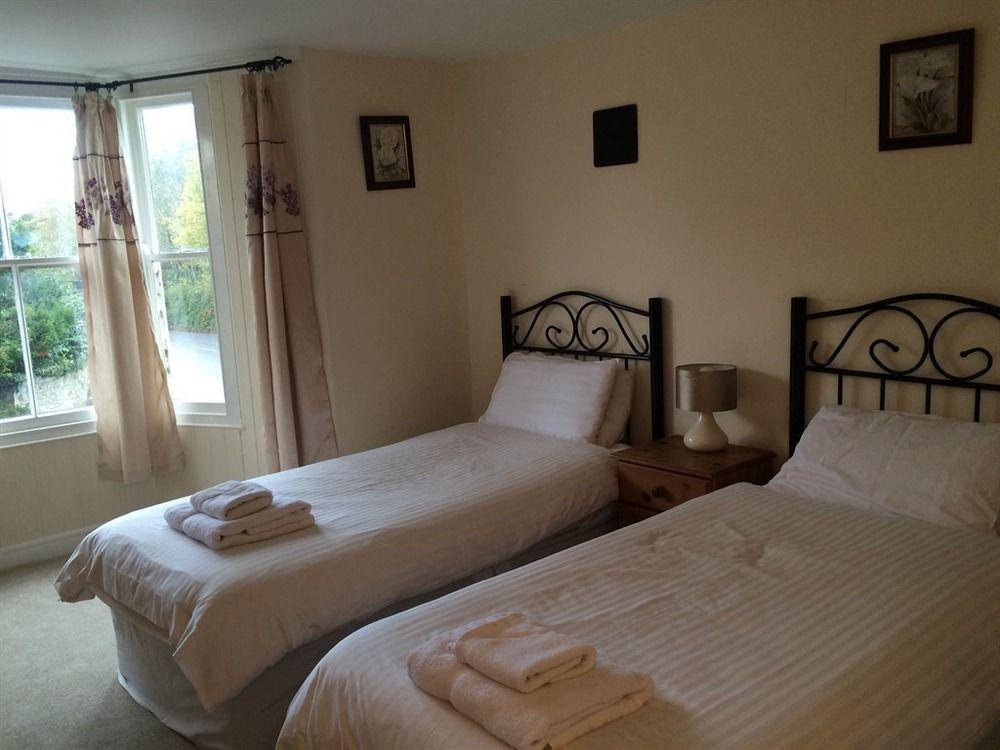 The Hatch Inn Тонтон Экстерьер фото